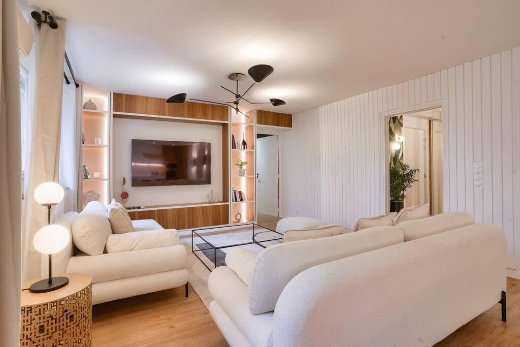 Beautiful 3 Bedrooms Near Eiffel Tower *